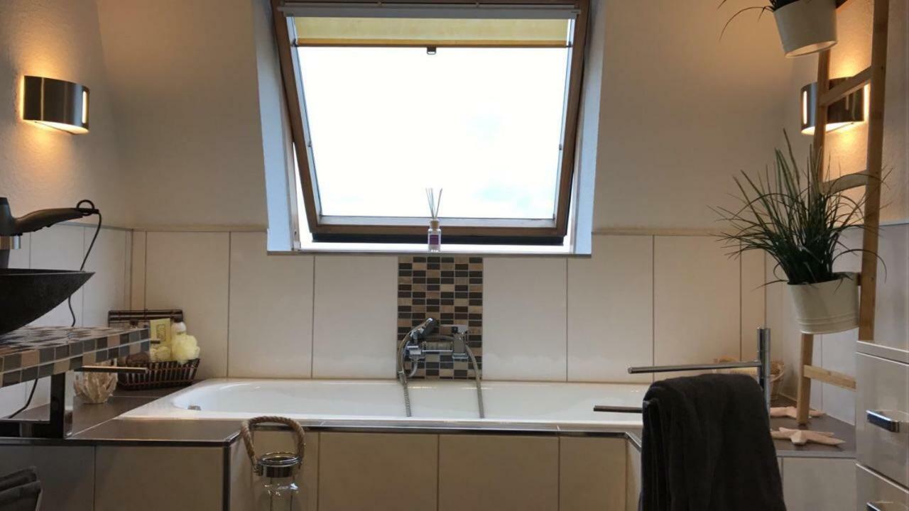 Stadtvilla Koe97 - Apartment Relax Remscheid Bagian luar foto