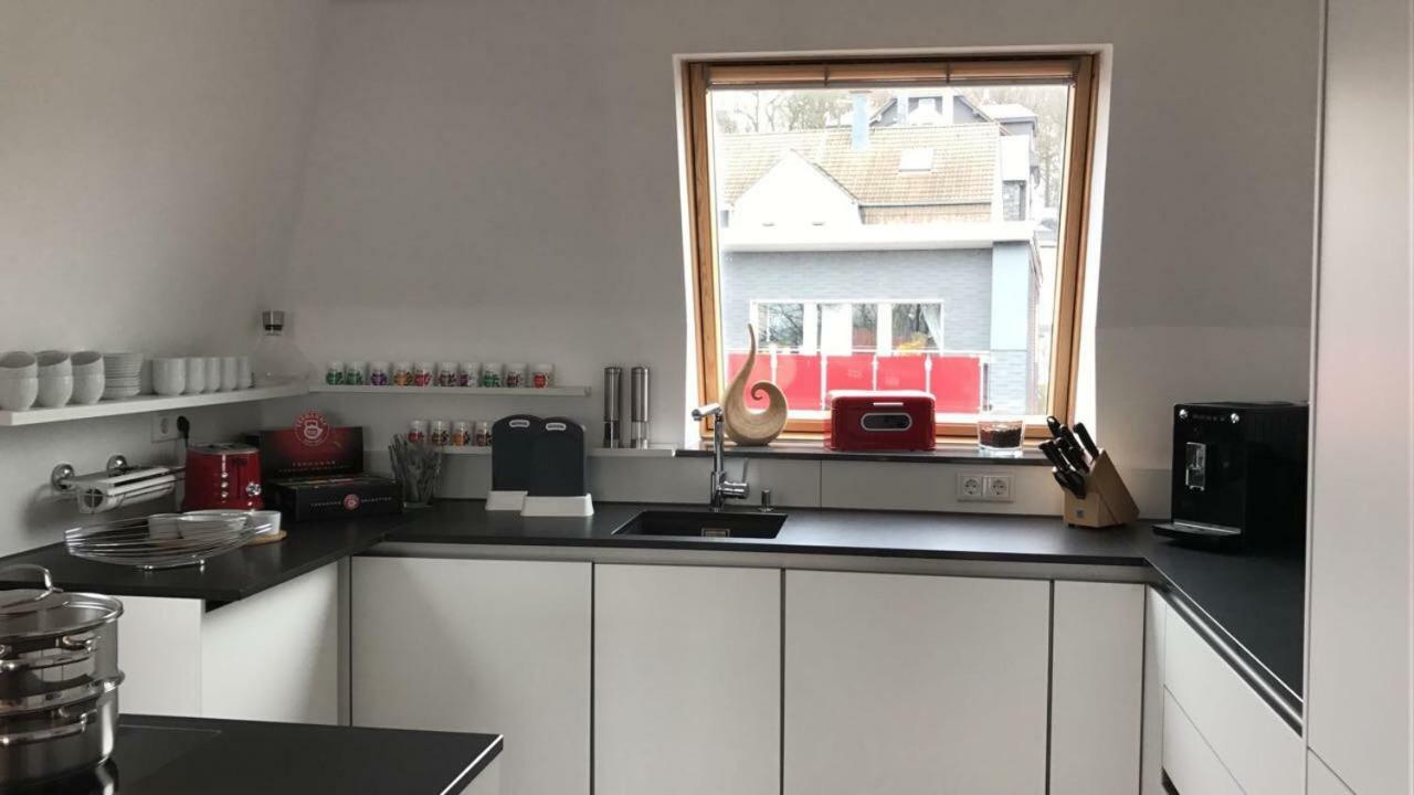 Stadtvilla Koe97 - Apartment Relax Remscheid Bagian luar foto