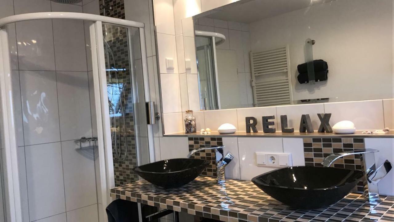 Stadtvilla Koe97 - Apartment Relax Remscheid Bagian luar foto